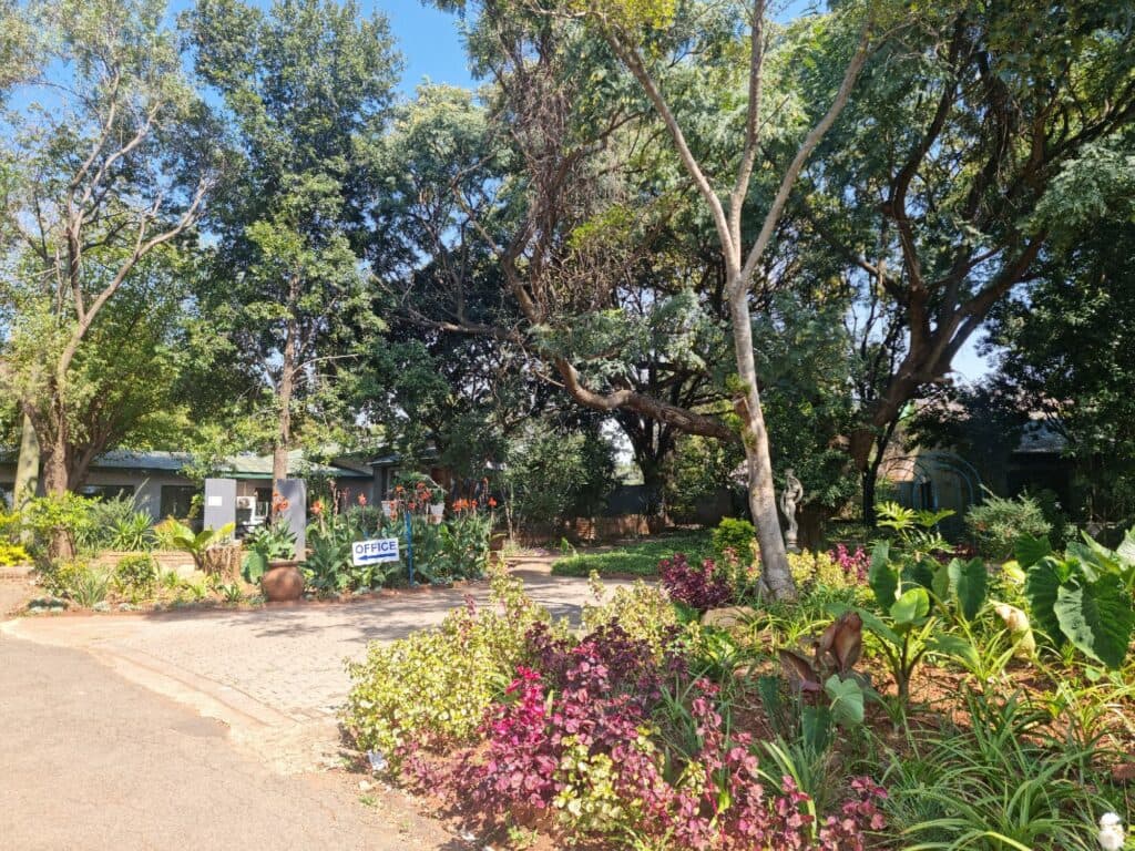 Mellow Oaks Academy Pre-School - Image 1